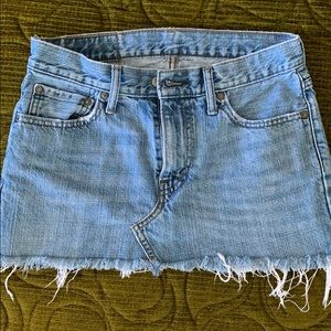 LEVI’S denim skirt